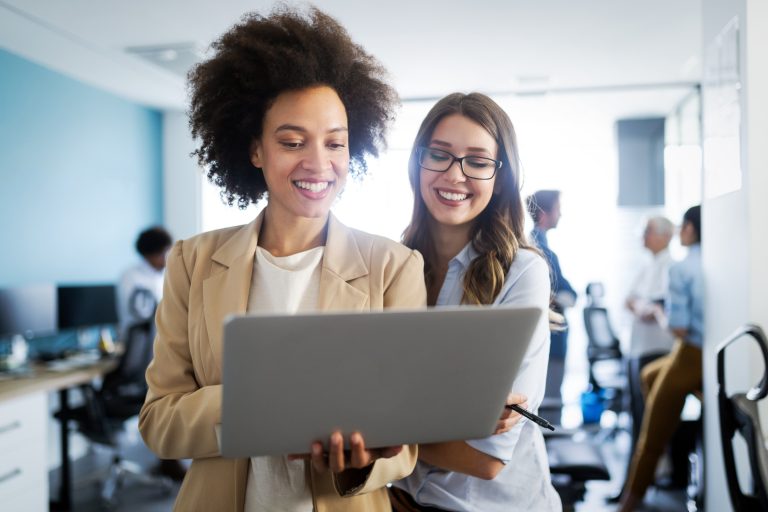 Aprenda a usar a tecnologia a favor do seu negócio